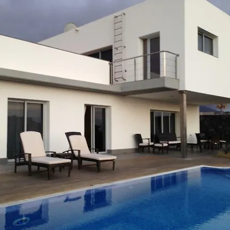 Petit Paradis Villa *